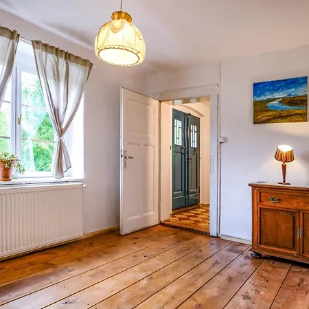 Szewska Pasja Wiejska 펜션 레스나